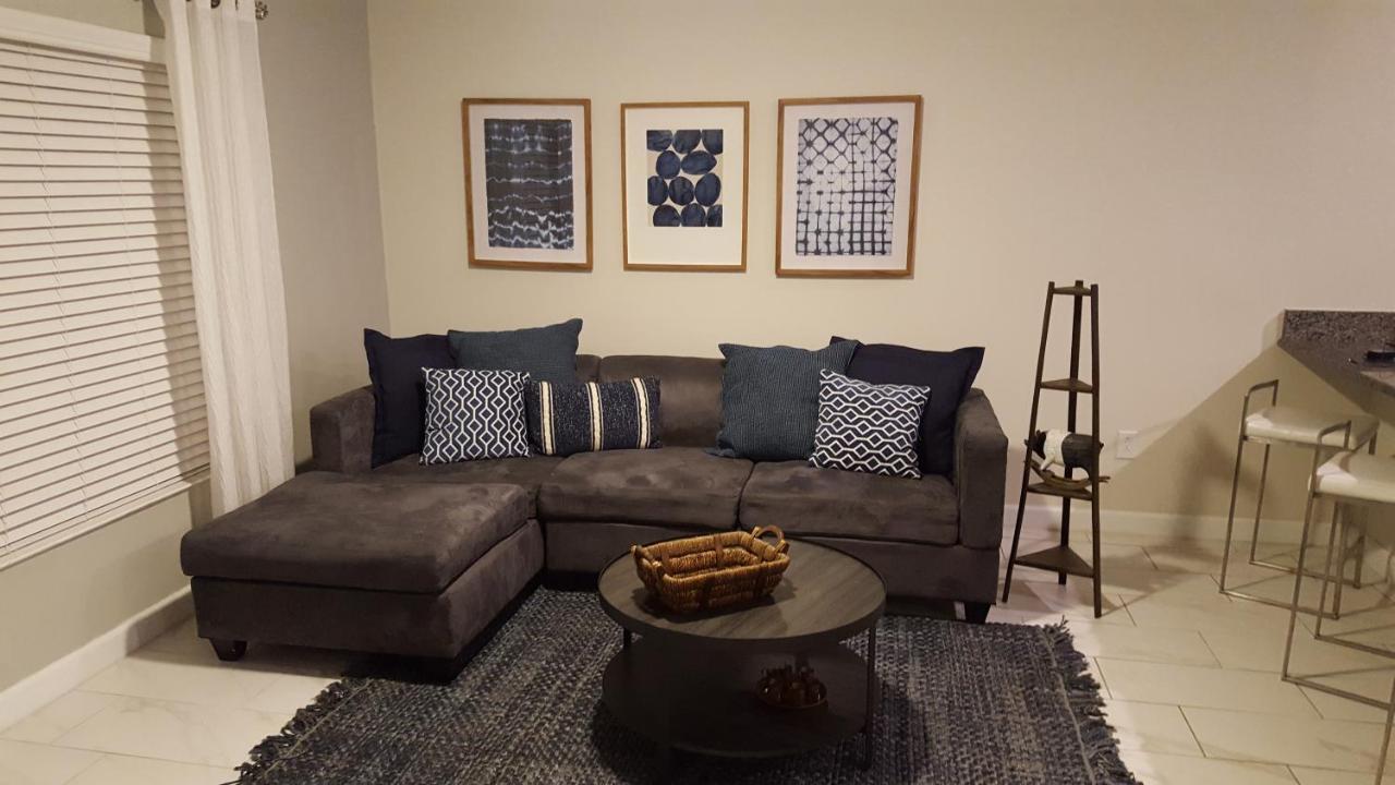 Appartement 4 Bedroom Private Lakefront Town At Storey Near World Parks Kissimmee